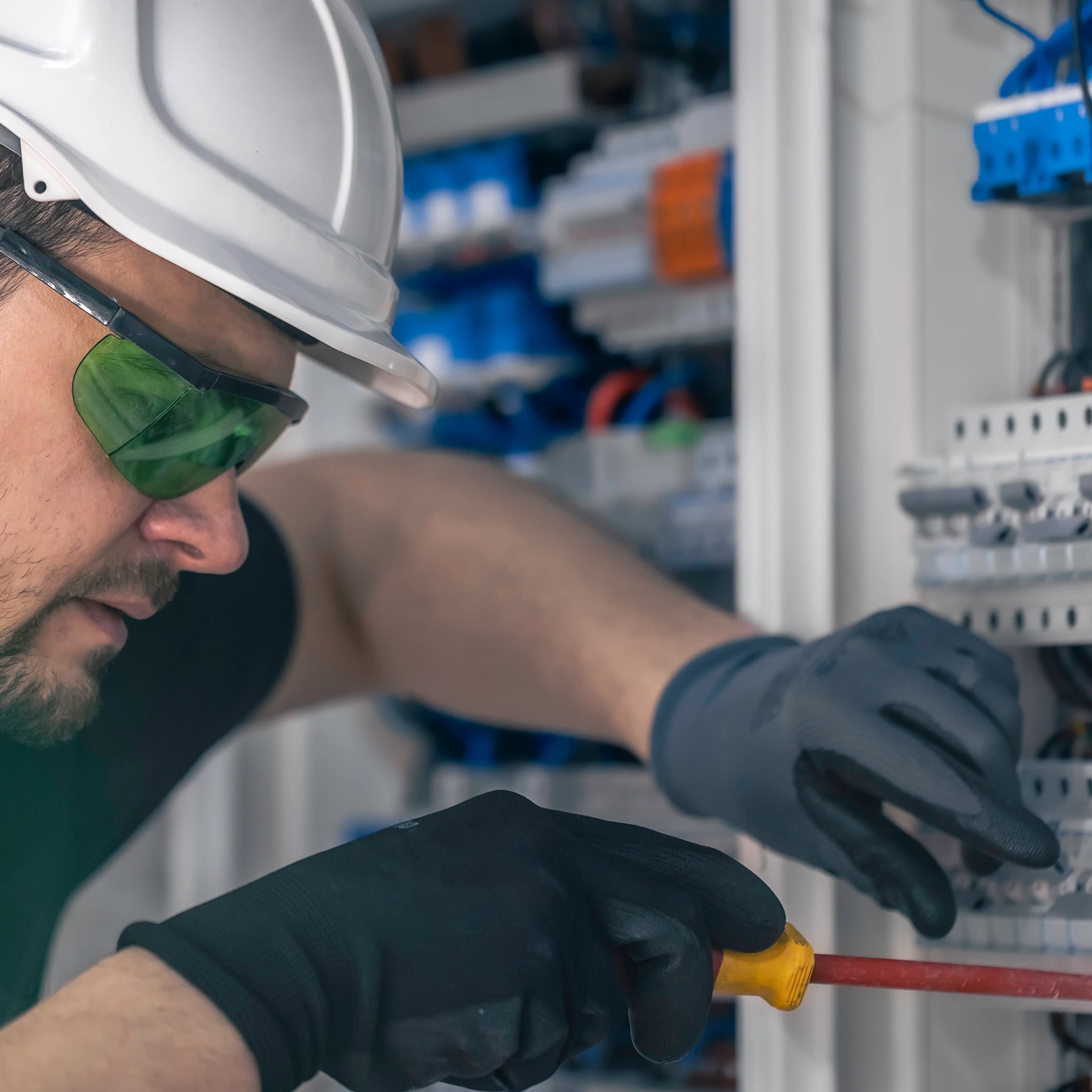 E&E Elektrotechnik und Elektronik Vertrieb GmbH